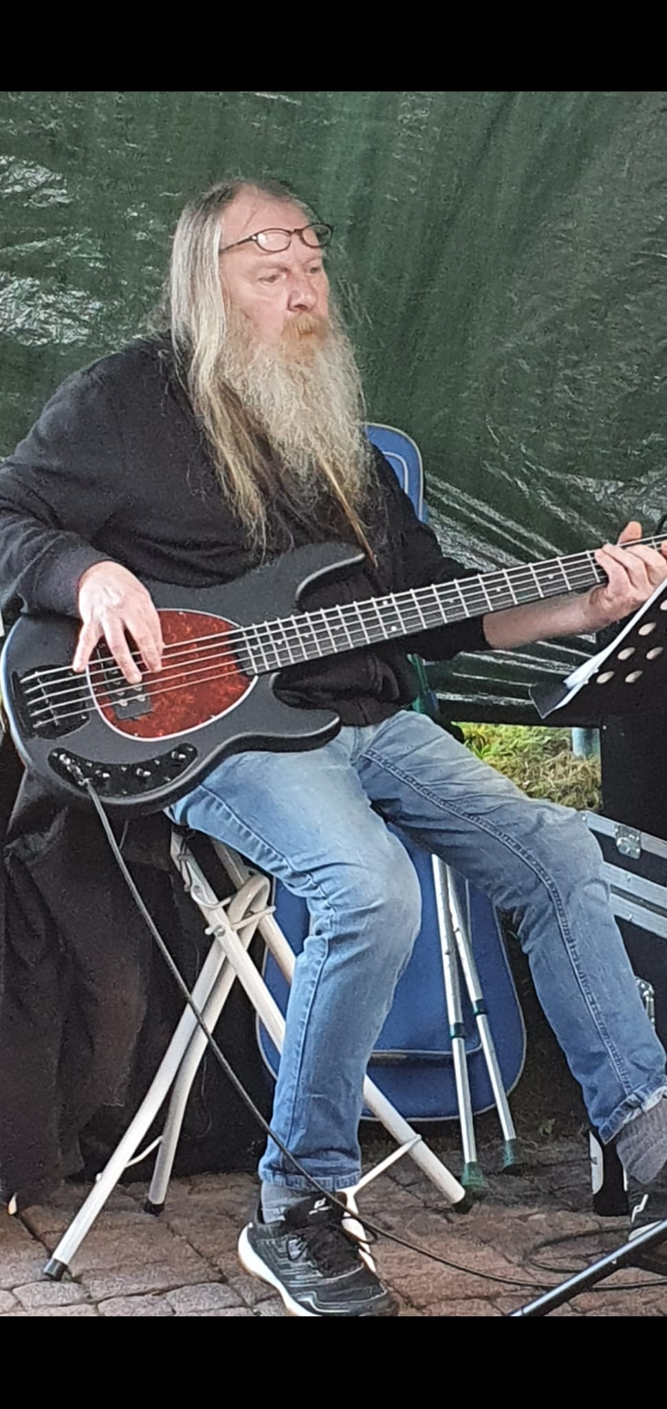 Martin am Bass